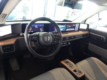 Honda E