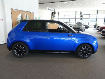 Honda E