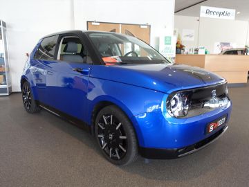 Honda E