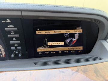 Mercedes-Benz S-Klasse