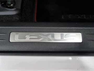Lexus LBX