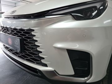 Lexus LBX