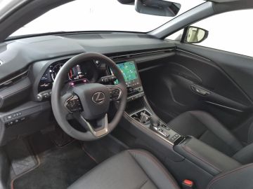 Lexus LBX