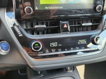 Toyota Corolla Touring Sports