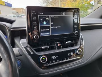 Toyota Corolla Touring Sports