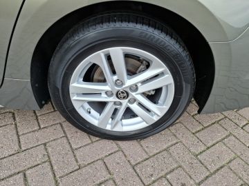 Toyota Corolla Touring Sports