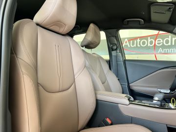 Lexus LBX
