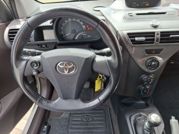 Toyota IQ