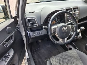 Toyota Verso-S