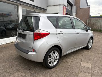 Toyota Verso-S