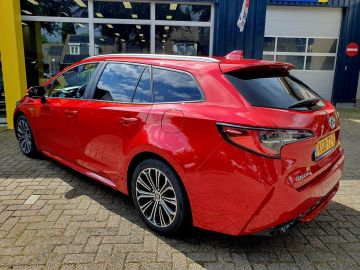 Toyota Corolla Touring Sports