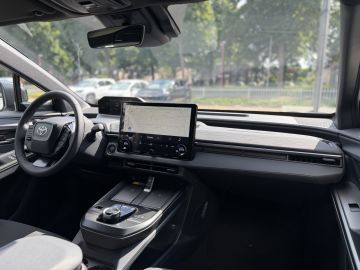 Toyota C-HR+