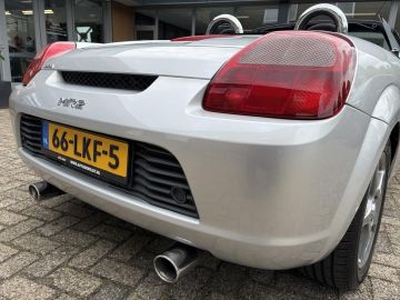 Toyota MR2