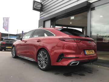 Kia ProCeed