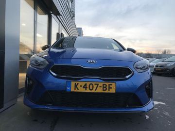 Kia ProCeed