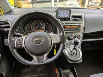Toyota Verso-S