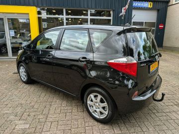 Toyota Verso-S