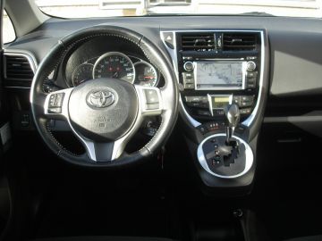 Toyota Verso-S