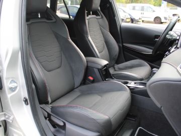 Toyota Corolla Touring Sports