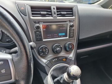 Toyota Verso-S