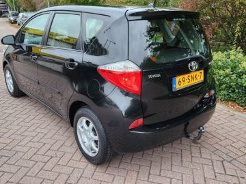 Toyota Verso-S
