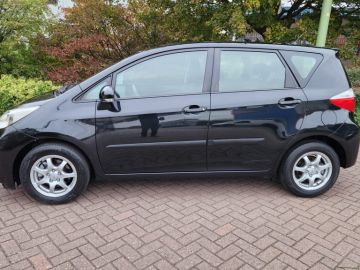 Toyota Verso-S