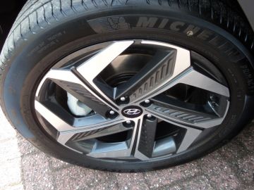 Hyundai Tucson Hybrid