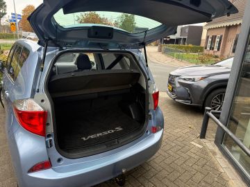 Toyota Verso-S