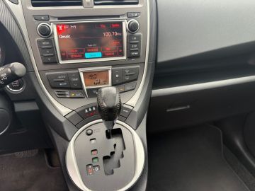 Toyota Verso-S