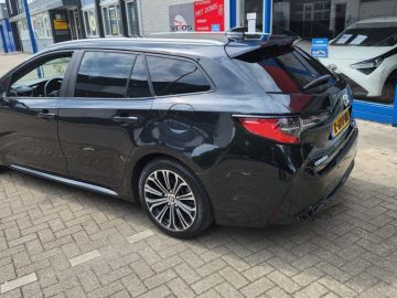 Toyota Corolla Touring Sports