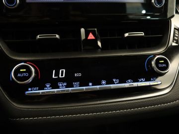 Toyota Corolla Touring Sports