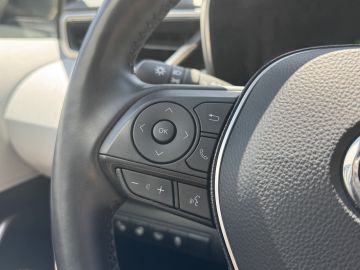 Toyota Corolla Touring Sports