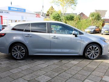 Toyota Corolla Touring Sports