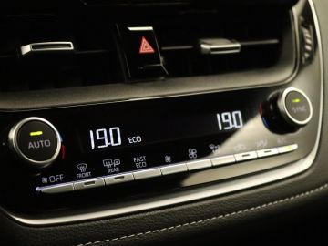 Toyota Corolla Touring Sports