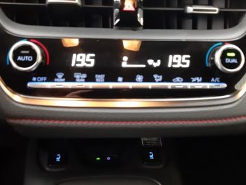 Toyota Corolla Touring Sports