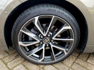 Toyota Corolla Touring Sports