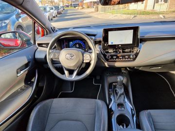 Toyota Corolla Touring Sports