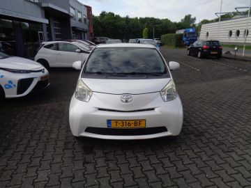 Toyota IQ