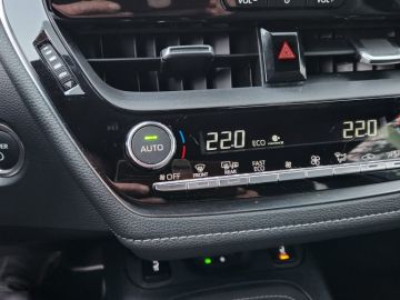 Toyota Corolla Touring Sports