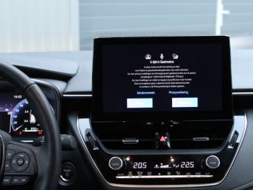 Toyota Corolla Touring Sports