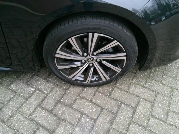 Toyota Corolla Touring Sports