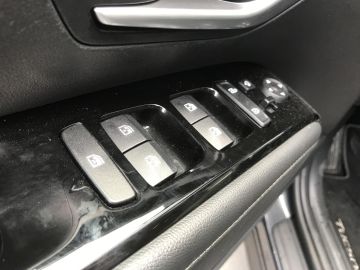 Hyundai Tucson Hybrid