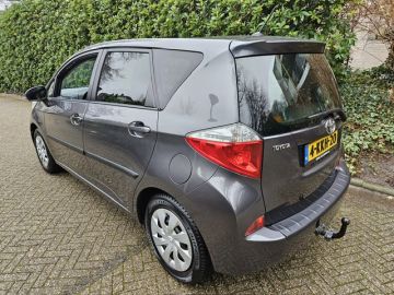 Toyota Verso-S