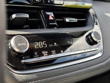 Toyota Corolla Touring Sports