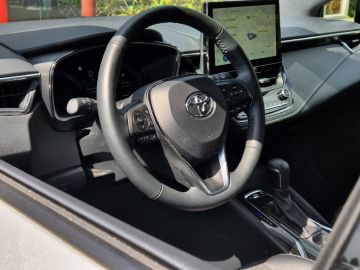 Toyota Corolla Touring Sports