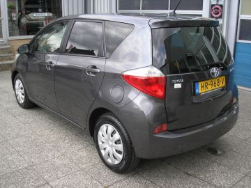 Toyota Verso-S