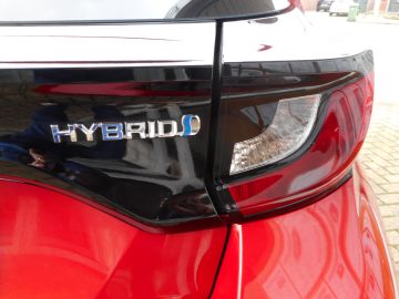 Mazda 2 Hybrid