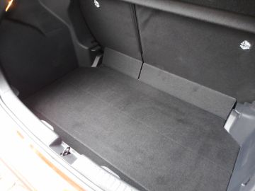 Mazda 2 Hybrid