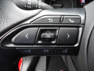 Mazda 2 Hybrid