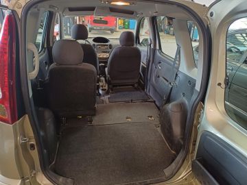 Toyota Yaris Verso